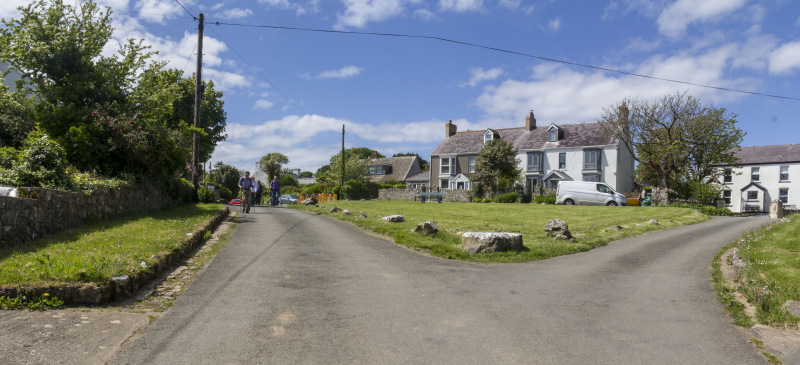 Photograph of Walking Route - Image 33